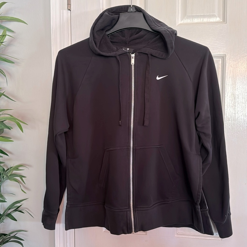 Nike zip up hoodie M